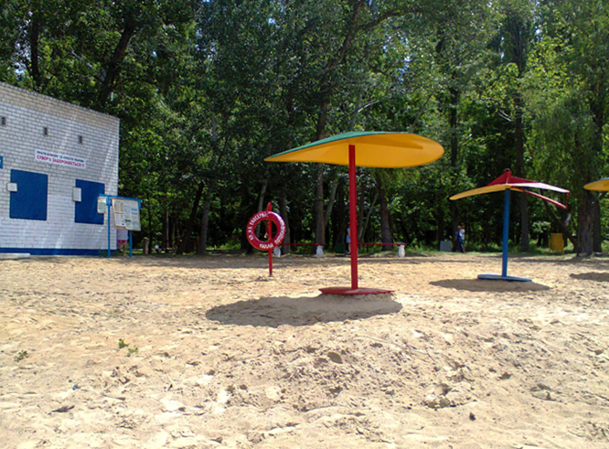 Пляж міста Нова Каховка готовий приймати відпочивальників