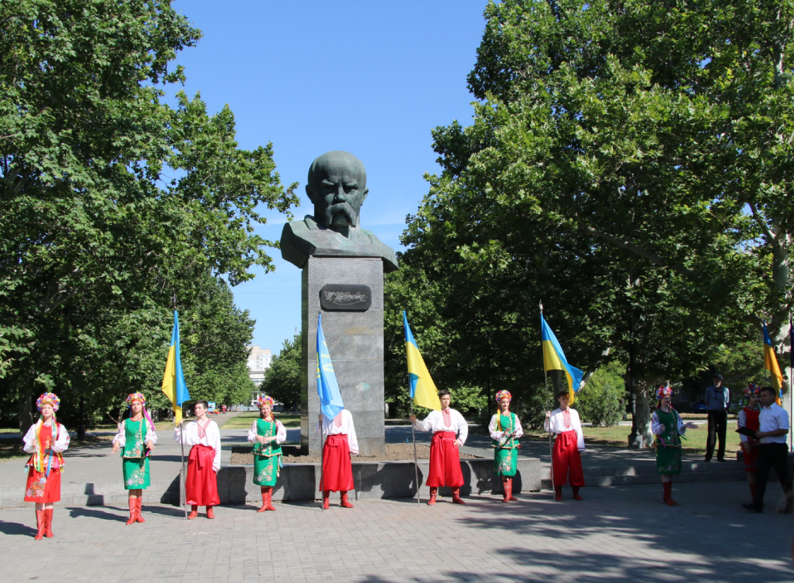В обласному центрі пройшли урочистості з нагоди Дня Конституції України