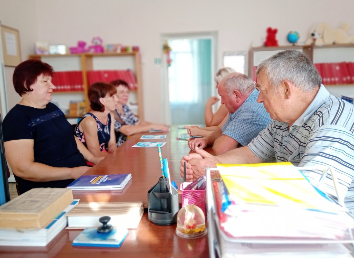 Теоретичне навчання з працівниками Одрадівського ясел-садка Новотроїцького району