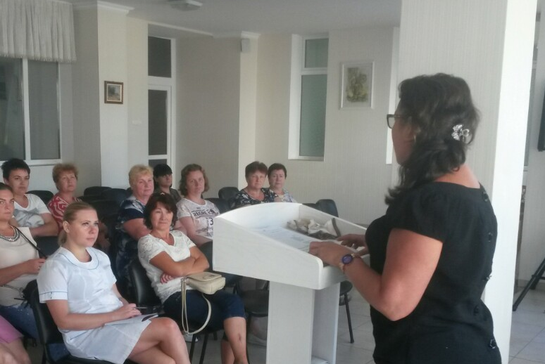 Гігієнічне навчання з працівниками НВК «Школа гуманітарної праці» Херсонської обласної ради