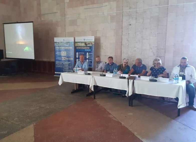 На Херсонщині проходить Всеукраїнський семінар з питань профілактики та діагностики зоонозних захворювань