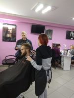 Що важливо знати про безпеку, відвідуючи перукарню чи салон краси