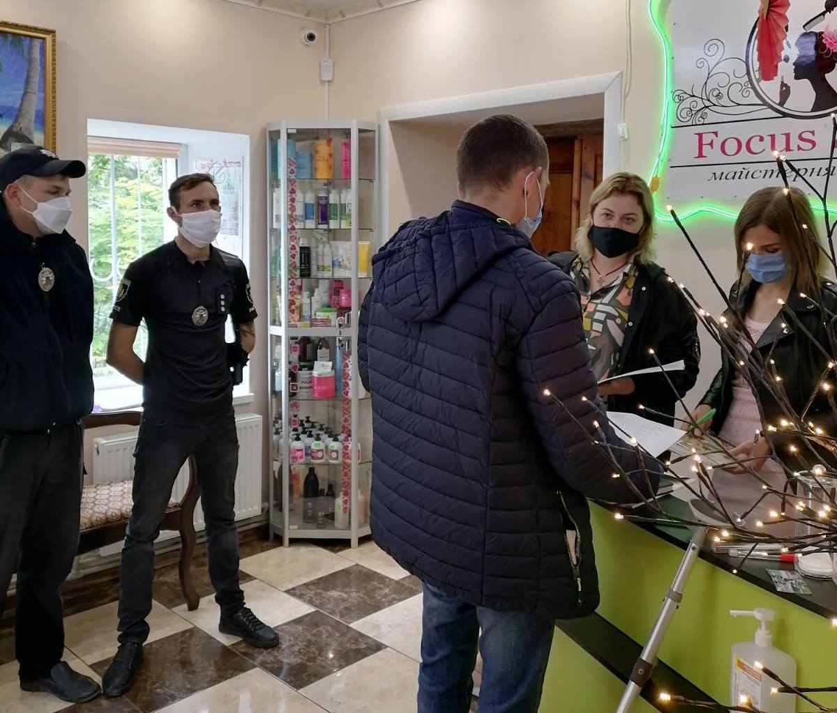 В Іванівці перевірили як перукарні та салони краси дотримуються карантинних вимог