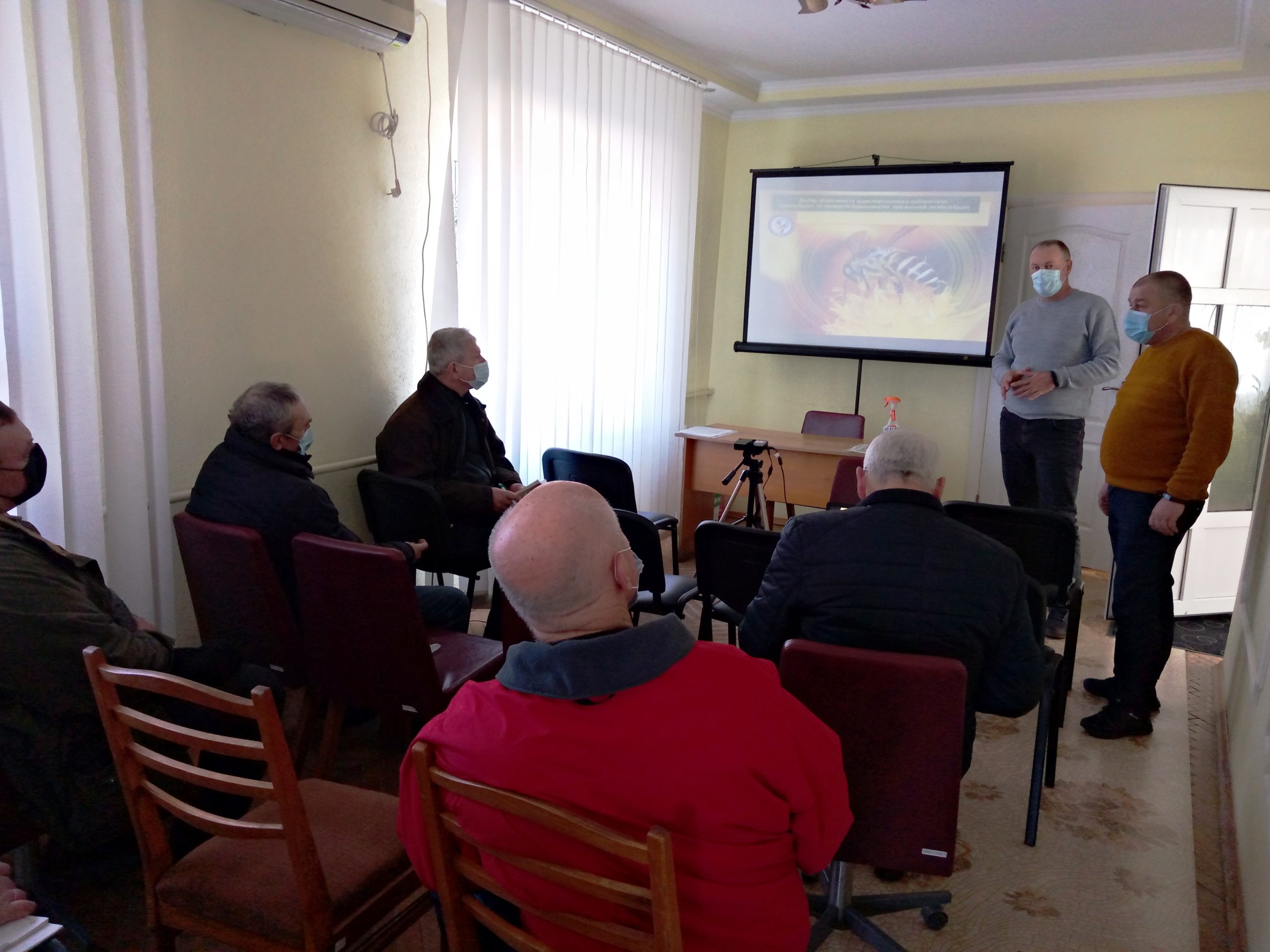 Семінар-нарада з актуальних питань бджільництва у Білозерській громаді