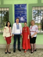 Найщиріші вітання з Днем вишиванки!