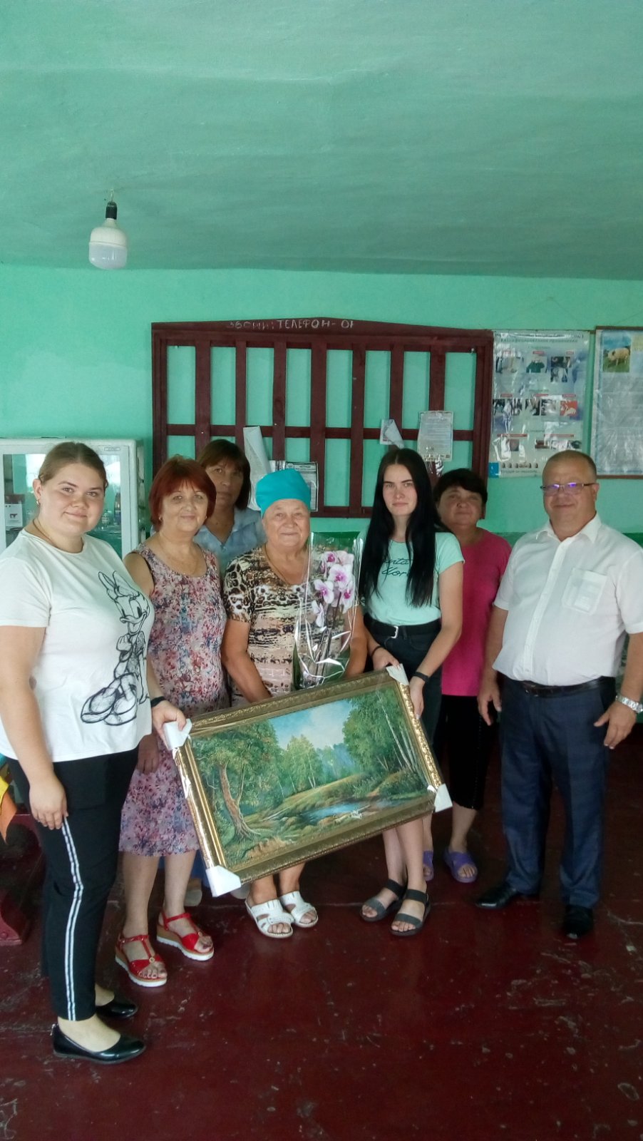 Колектив Головного управління Держпродспоживслужби в Херсонській області вітає колегу з 70-річним ювілеєм