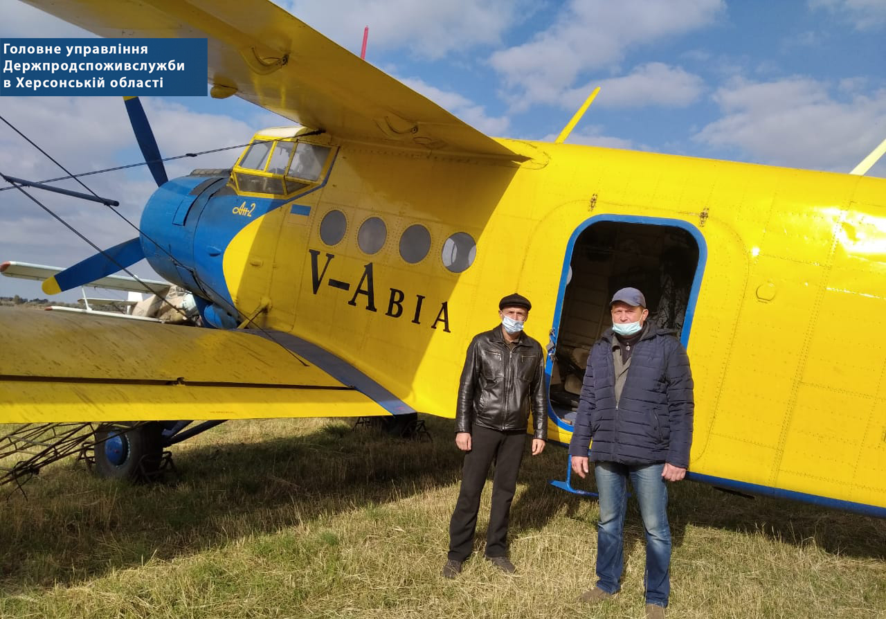 На Херсонщині розпочали пероральну імунізацію диких м’ясоїдних тварин проти сказу повітряним методом