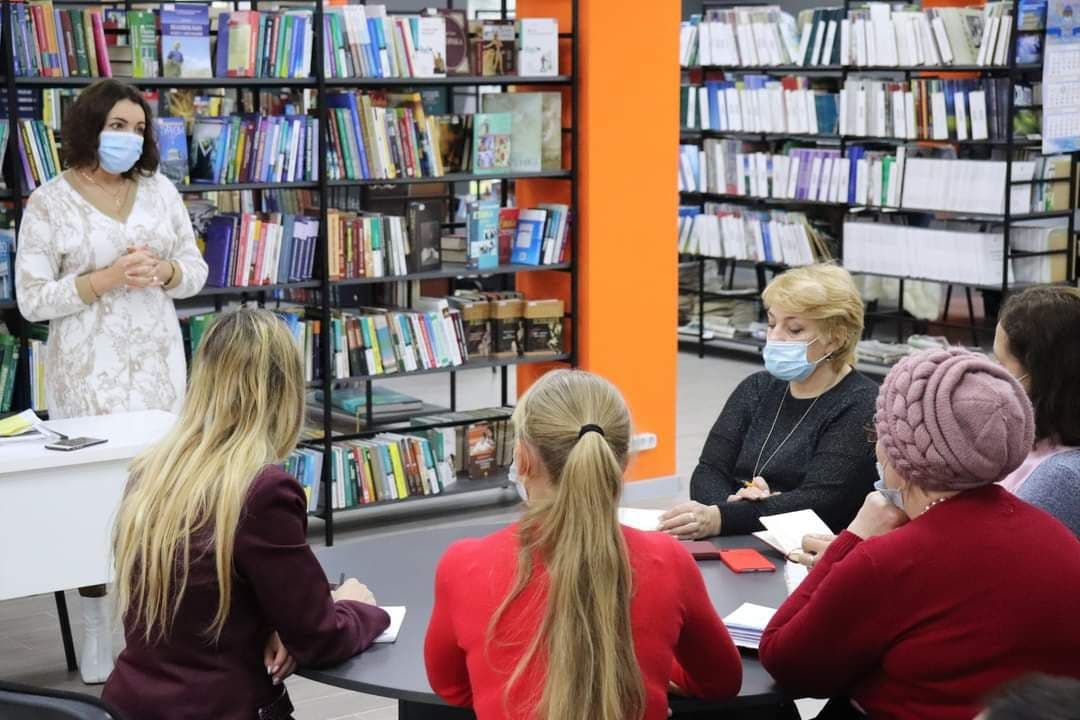 Спеціалісти Головного управління Держпродспоживслужби в Херсонській області здійснюють навчання щодо принципів системи НАССР та  впровадження реформи шкільного харчування