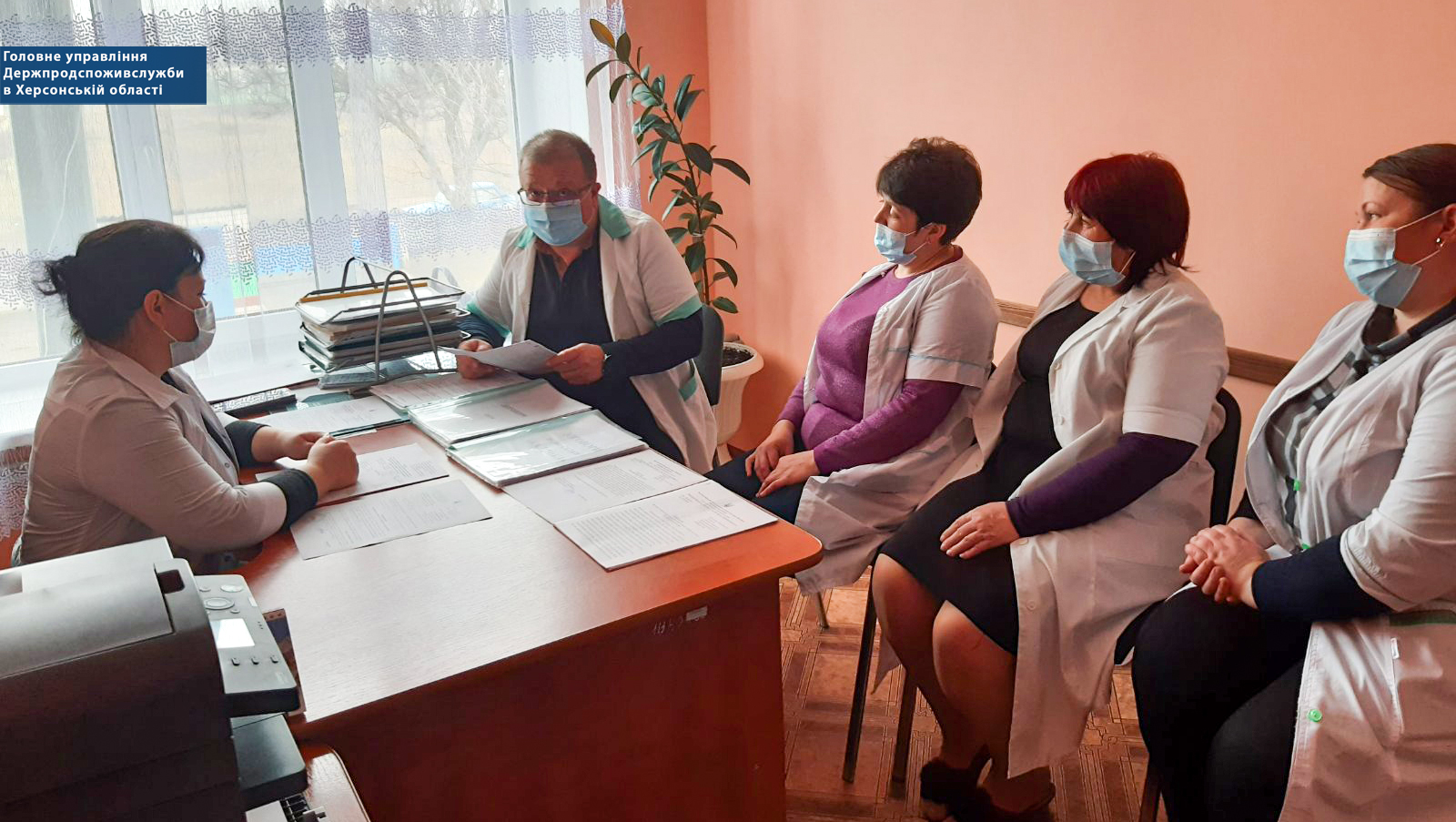 За ініціативи спеціалістів Олешківського управління проведено наради з відповідальними особами за організацію харчування в закладах освіти