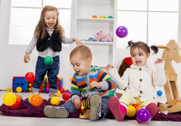 Безпечні дитячі іграшки є запорукою здоров’я наших дітей