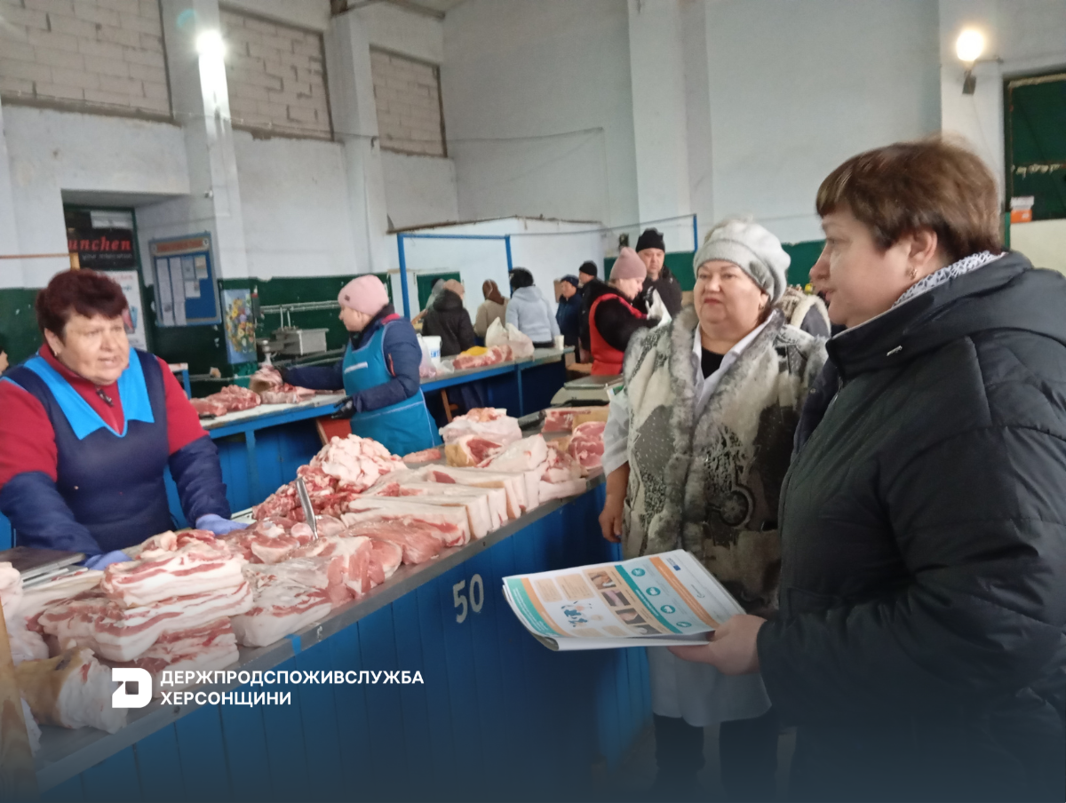 На Херсонщині триває інформаційна робота серед населення щодо небезпеки вірусу ящуру