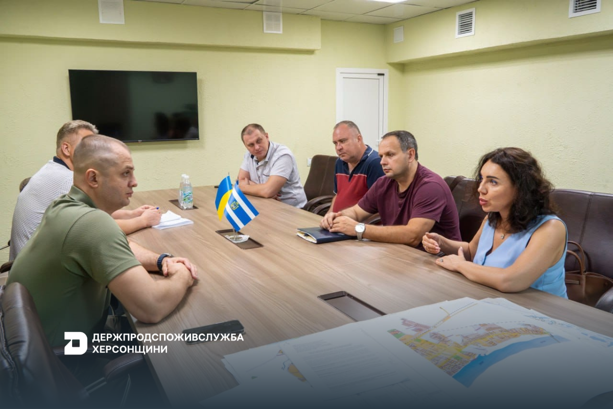 Держпродспоживслужба Херсонщини посилює співпрацю з Херсонською міською військовою адміністрацією
