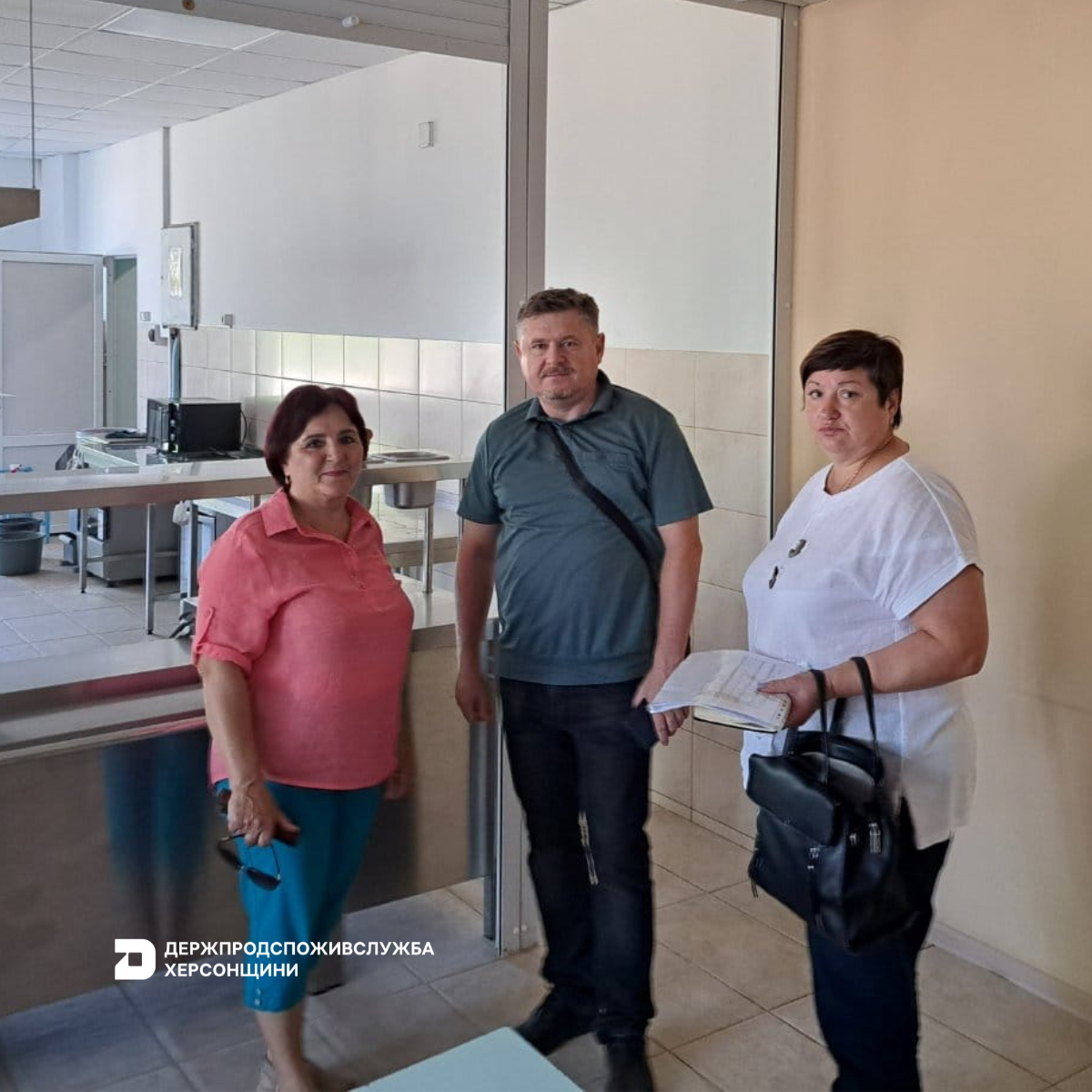 Представники Держпродспоживслужби Херсонщини провели моніторингове обстеження закладу освіти