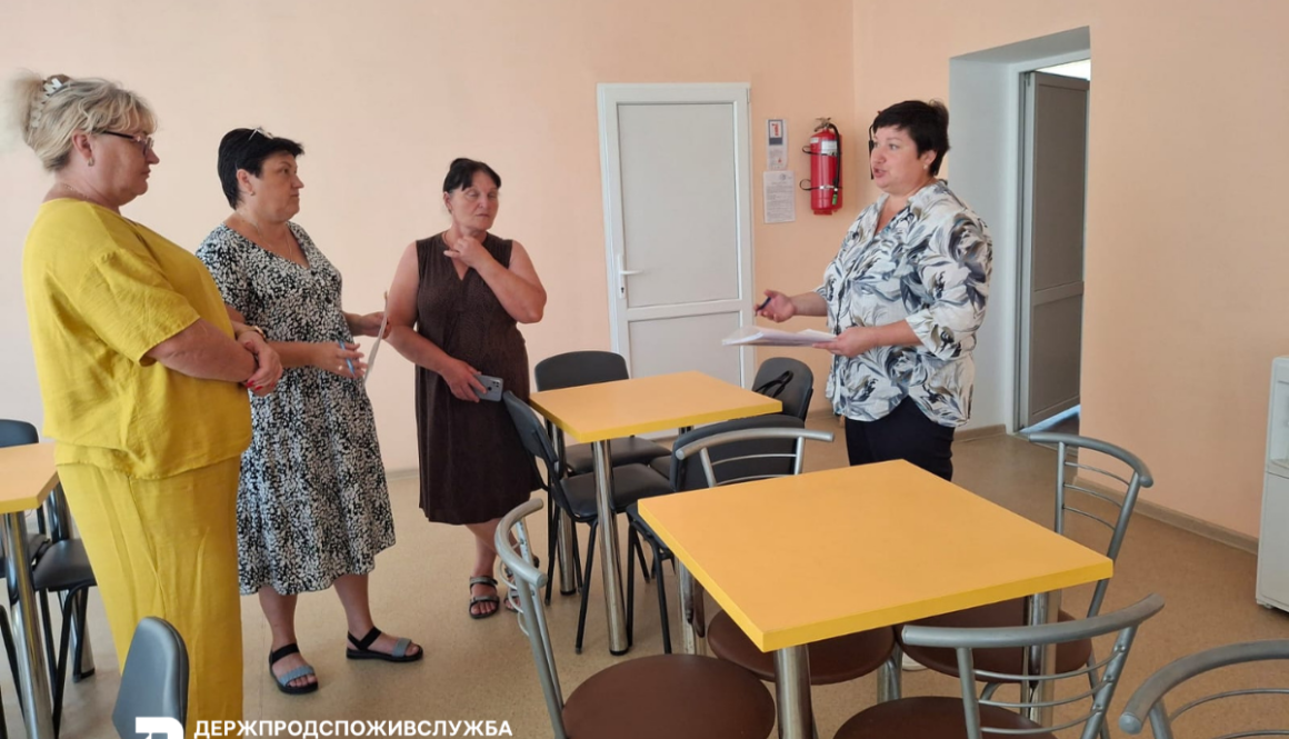 У Бериславському районі триває підготовка закладів освіти до нового 2026/2027 навчального року